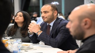 Gaziosmanpaşa Başkan Vekili Karadeniz 24 Kasım Öğretmenler Gününü kutladı