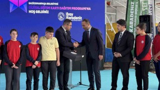 Gaziosmanpaşa Belediyesinden 4 bin öğrenciye dijital eğitim üyeliği