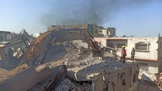 Gazzede enkaz altındaki cenazelerin çıkarılmasına yönelik çalışmaların ilk aşaması başladı