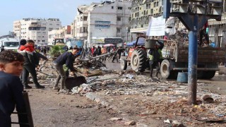 Gazzeliler Yeniden İnşa Edeceğiz kampanyası başlattı