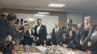 Gemlikte AK Partiye 800 yeni üye katıldı