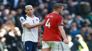 Goller son dakikalarda geldi, Tottenham ile Manchester United berabere kaldı