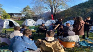 Gönüllü gençler Samanderede bir araya geldi