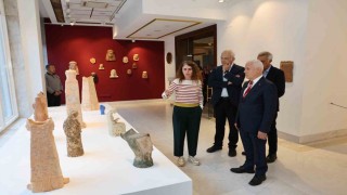 Gözlerimin Önündesin sanatseverleri ağırlıyor