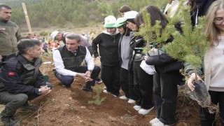 Gümüşhanede Milli Ağaçlandırma Günü kapsamında fidanlar dikildi
