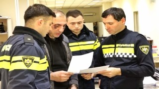 Gürcistanda muhalefet lideri Elisaşvili, mahkeme binasını kundaklama girişiminden gözaltına alındı