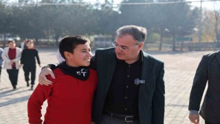 Hacılar el ele vererek geleceğe nefes oluyor