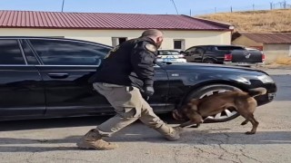 Hakkaride 24 kilo 500 gram metamfetamin ele geçirildi