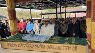 Hayatını kaybeden 6ncı sınıf öğrencisi toprağa verildi: Ağabeyi de 6 yaşında kalp krizinden vefat etmiş