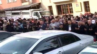 Hisarcıkta 24 kişilik umre kafilesi dualarla uğurlandı