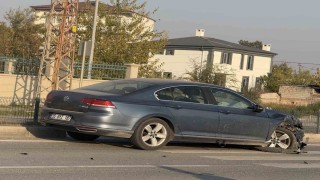 Iğdırda maddi hasarlı trafik kazası