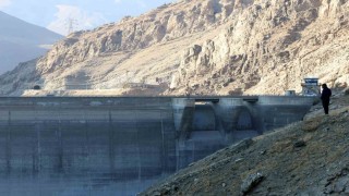 İranda kuraklıkla mücadele kapsamında yapay yağmur hazırlığı