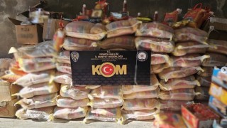 Ispartada kaçak gıda ve elektronik sigara operasyonu: 2 gözaltı