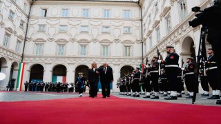 İtalya Başbakanı Meloni, Romada Filistin Devlet Başkanı Abbas ile görüştü