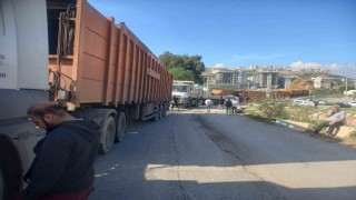 İzmirde CHPli belediyelerin çöp kavgası