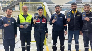 Jandarma, İşçilere KADES ve Kadına Şiddetle Mücadele Eğitimi Verdi