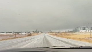 Kahta-Sincik yolunda dolu yağışı