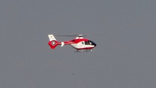 Kalp hastası minik bebek ambulans uçakla İstanbula sevk edildi