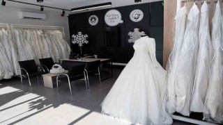 Kar Tanesi Gelinlik Evi ara tatilde mutlu koşuşturmacanın adresi oldu