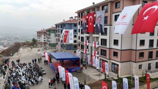 Karabükte TOKİ konutları hak sahiplerine teslim edilmeye başlandı