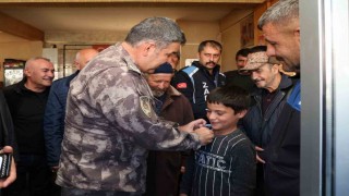 Karaburun; Her okul bir polise zimmetli