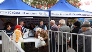 Karacasuda Ata tohumları vatandaşlarla buluşturuldu