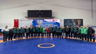 Karataylı yıldız güreşçiler Türkiye ikinciliğini Konyaya getirdi