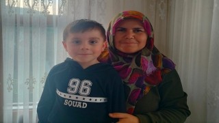 Kastamonuda ölü bulunan anne ile oğlunun cenazeleri otopsi için Ankara Adli Tıp Kurumuna getirildi