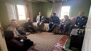 Kaymakam Karataş, Alioğulları Mahallesinde vatandaşlarla buluştu