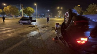 Kayseride kazaya karışan otomobil takla attı: 2 yaralı