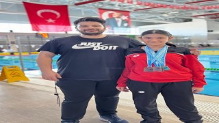 Kayserili sporculardan madalya yağmuru