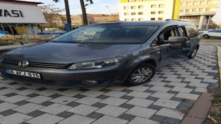 Kazada savrulan araç kaldırımdaki yayaya çarptı: 1 ağır yaralı