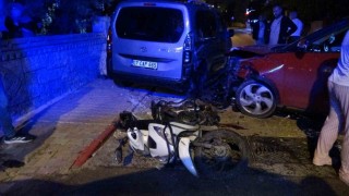 Kazada yaralanan motosikletlinin feryatları mahalleyi inletti