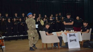 Kim Var sanat etkinliği Manisalılarla buluştu