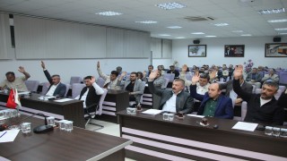 Kira borcu olan kiracılar için ‘kesin tahliye maddesi meclisten döndü