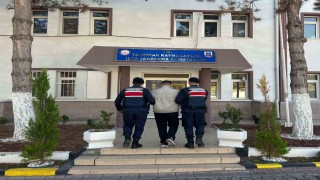 Kırıkkalede 7 yıl 6 ay hapis cezasıyla aranan firari yakalandı