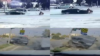 Kırmızı ışıkta geçen otomobil, motosiklete çarptı: O anlar kamerada