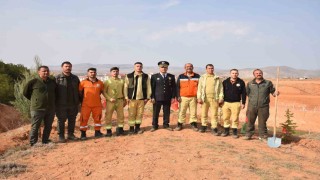 Kırşehirde şehitler anısına 500 fidan toprakla buluştu