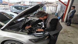 Kışlık bakımı yapılmayan araç soğukta bırakıyor