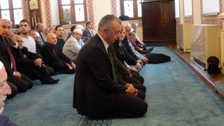 Kocaeli Valisi Aktaş, Atatürkün ölümünün 87. yılı için okutulan mevlide katıldı