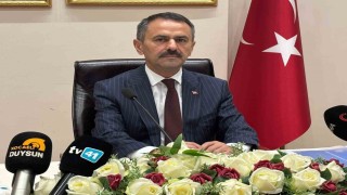 Kocaeli Valisi Aktaş: Gemide 1 kişi kaldı, kurtarma çalışmaları sürüyor