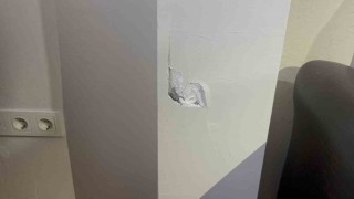 Kocaelide kolonları çatlayan bir bina daha boşaltıldı