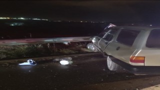 Kontrolden çıkan otomobil refüje çarptı, 1 kişi yaralandı