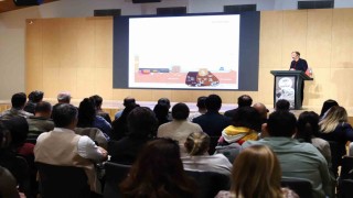 Konya Büyükşehirin turizm buluşmalarına Çatalhöyükün eski kazı başkanı Prof. Hodder konuk oldu