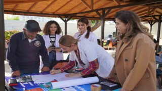 Konyaaltında vatandaşlara diyabet ve kanser bilgilendirmesi