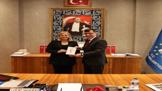 Kütahya Belediye Başkanı Kahveci: Şehrimizin kültürel birikimine katkı sunan her çalışmanın yanındayız