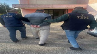 Kütahyada FETÖ şüphelisi saklandığı evde yakalandı