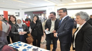 Kütahyada Mutlu Özel Çocuk Aileleri Projesi sergisi