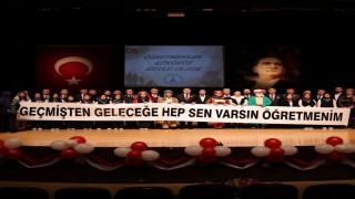 Kütahyada Öğretmenler Günü coşkuyla kutlandı
