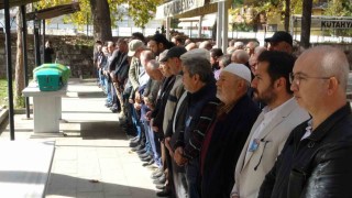 Kütahyalı UNESCOnun Yaşayan İnsan Hazinesi Hamza Üstünkaya son yolculuğuna uğurlandı